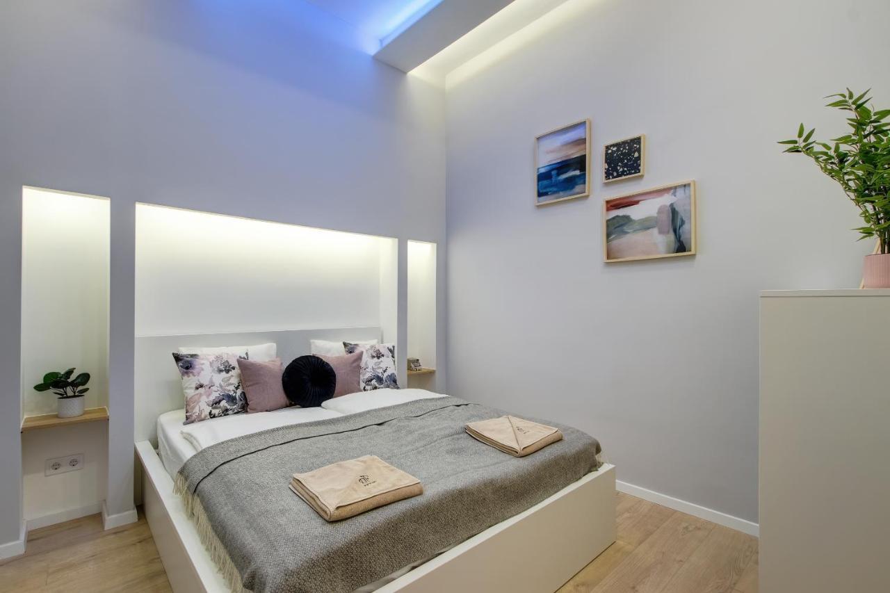 D.Five Aradi B Apartment 布达佩斯 外观 照片